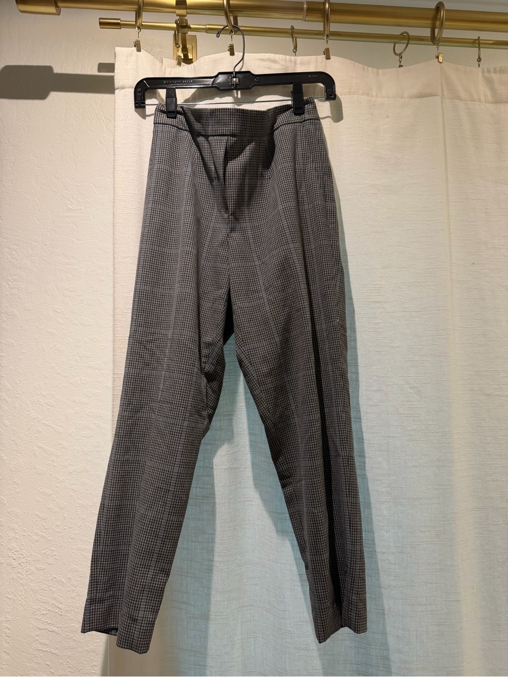 Aritzia Babaton Conan Cropped Trousers (Size 4)